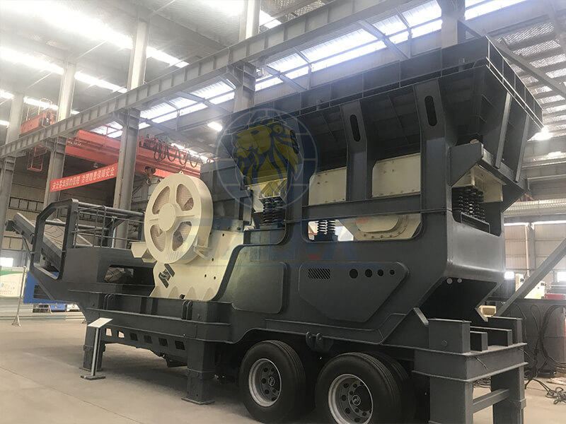 Mobile-crushing-station